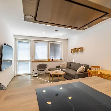 Nad Milikovem Villa *