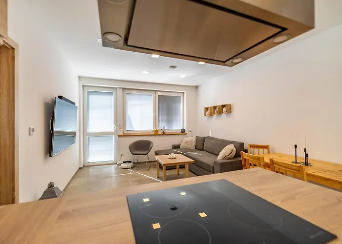 Nad Milikovem Villa *